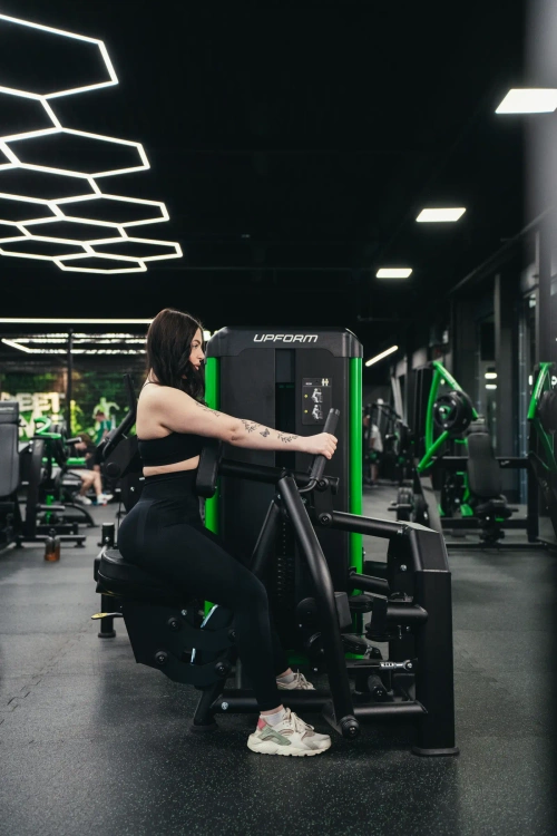 De UR-U032 2.0 rugmachine - Up Form